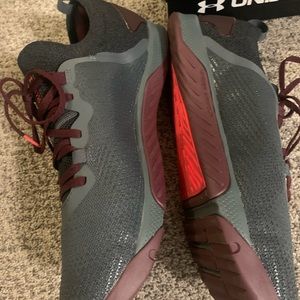 UA Tribase Reign 3